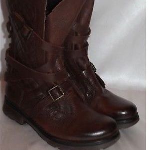 Steve Madden combat boots